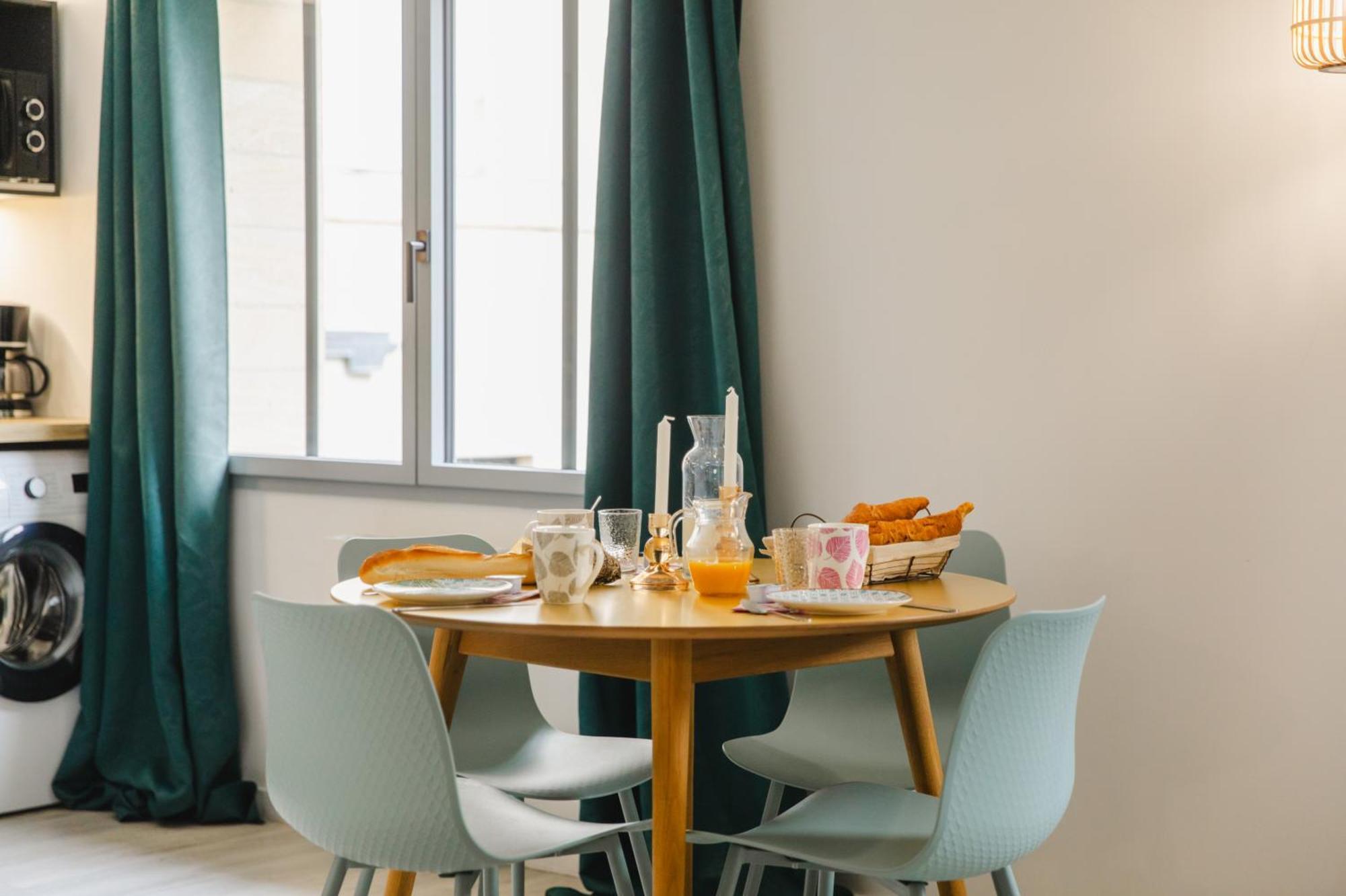 City Affaire, Petit Dejeuner Offert En Hypercentre Caen Exterior foto